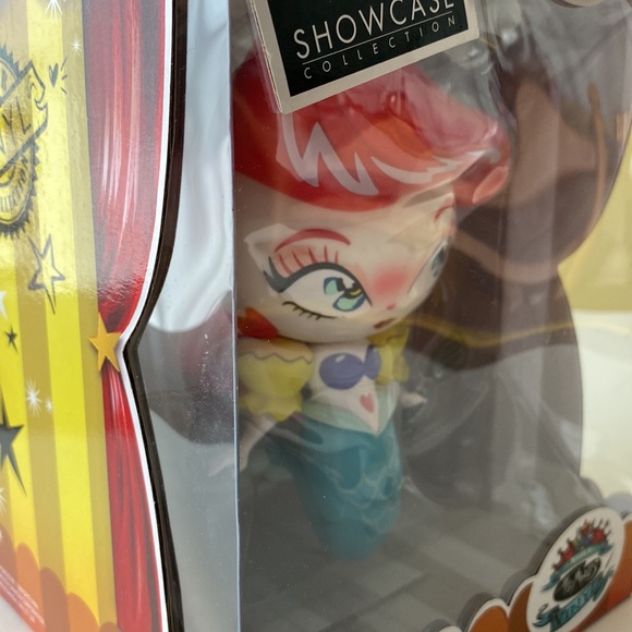 Enesco World of Miss Mindy Disney Designer Collection Little Mermaid Figurine 🦀 - Picture 6 of 16